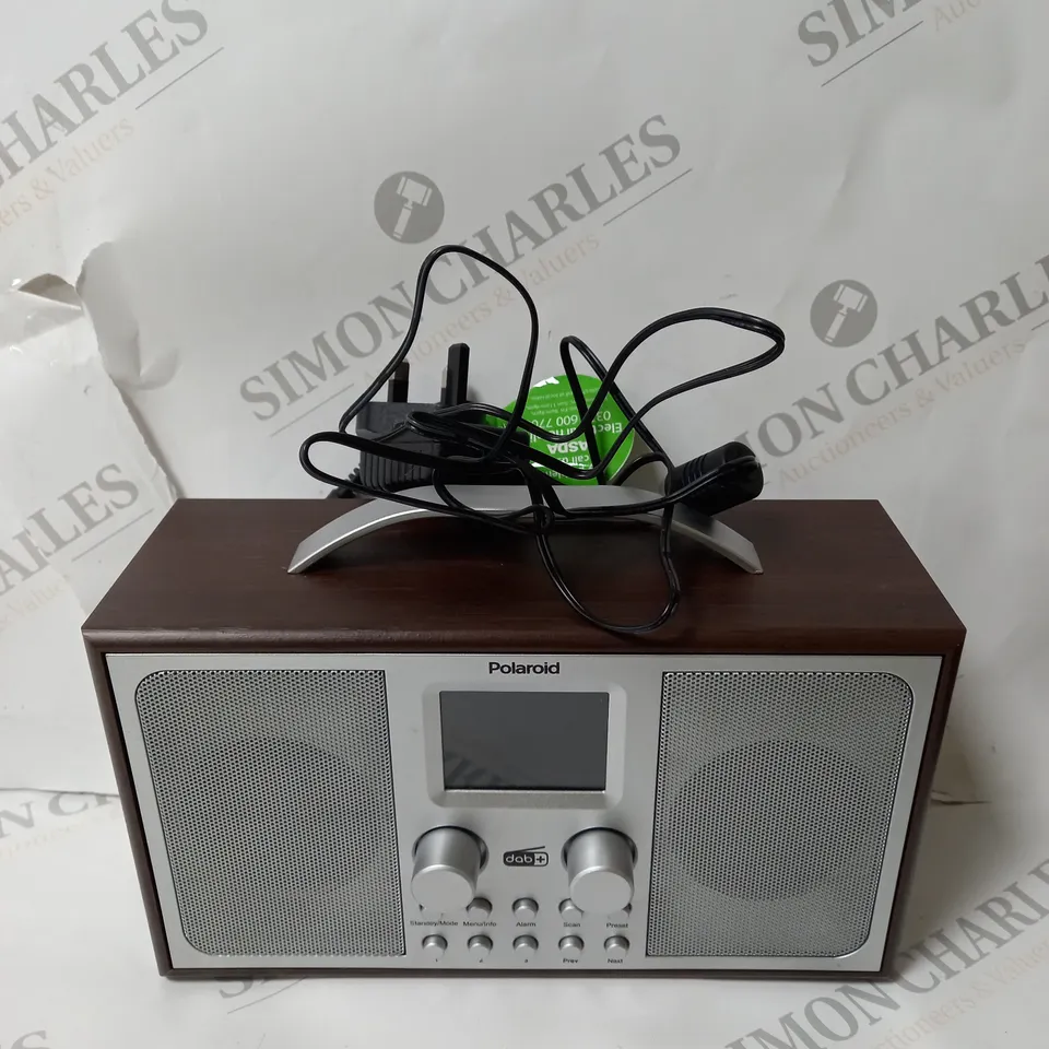 BOXED POLAROID BLUETOOTH DAB+/FM RADIO