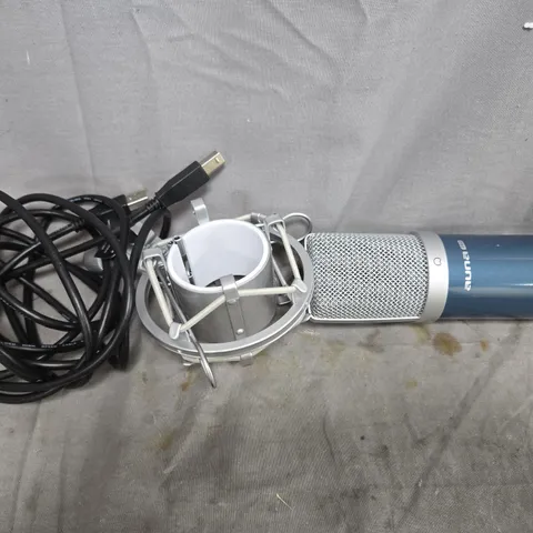 BOXED AUNA PRO USB CONDENSER MICROPHONE