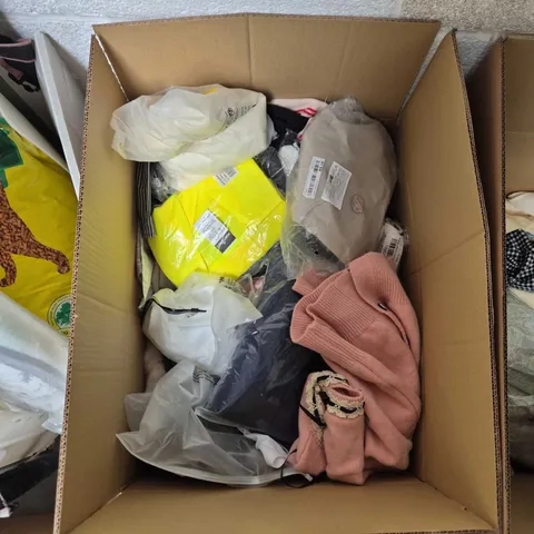 BOX OF APPROXIMATELY 20 ASSORTED CLOTHING ITEMS TO INCLUDE: TILLETTS PANTS