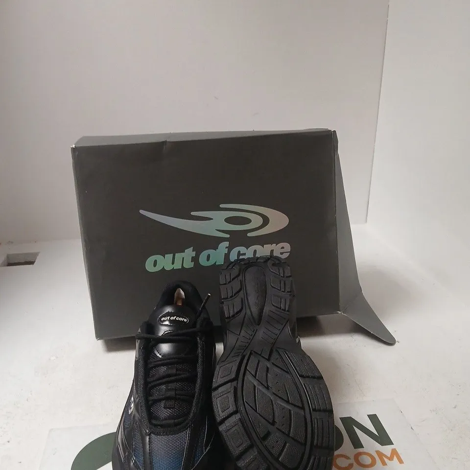 OUT OF CORE DEPORTIVO BLACK MEN'S SNEAKERS – UK 7 (EU 41)