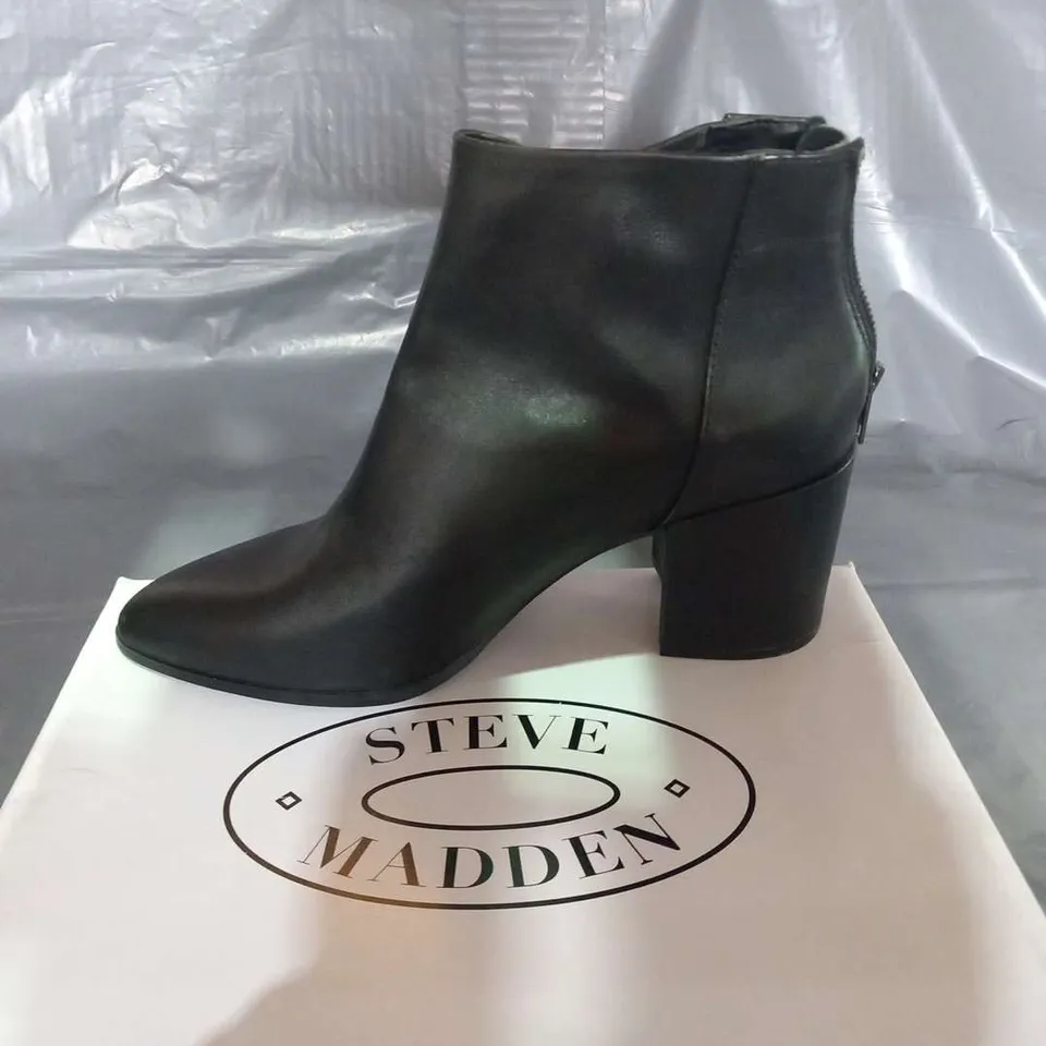 BOXED STEVE MADDEN JILLIAN BLACK LEATHER ANKLE BOOTS SIZE 41