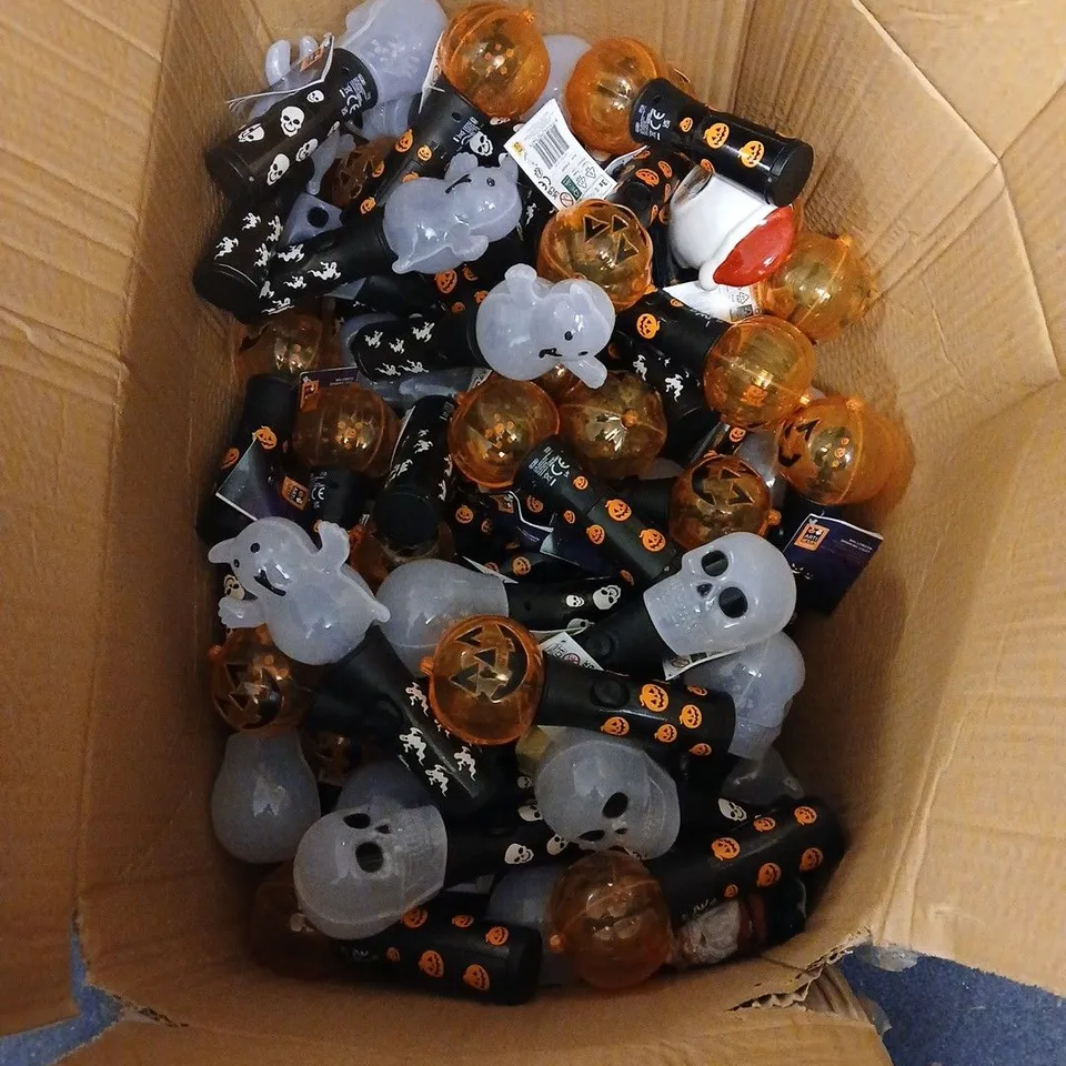 BOX OF APPROXIMATELY 30 ASSORTED HALLOWEEN SPINNING LIGHTS