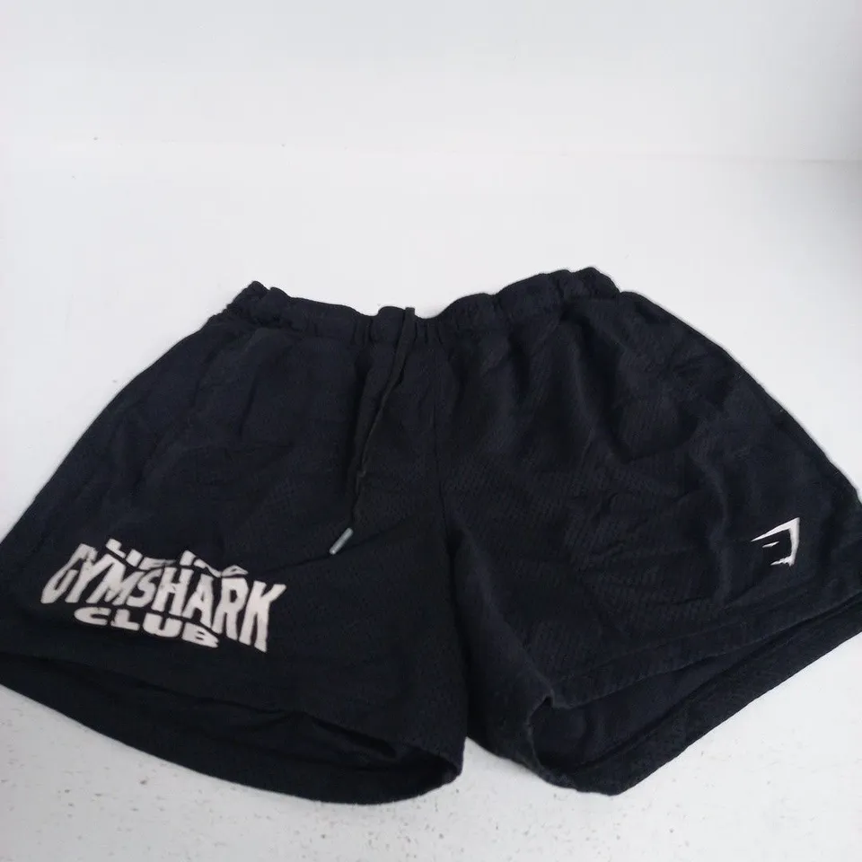 GYMSHARK SHORTS – BLACK, SIZE M