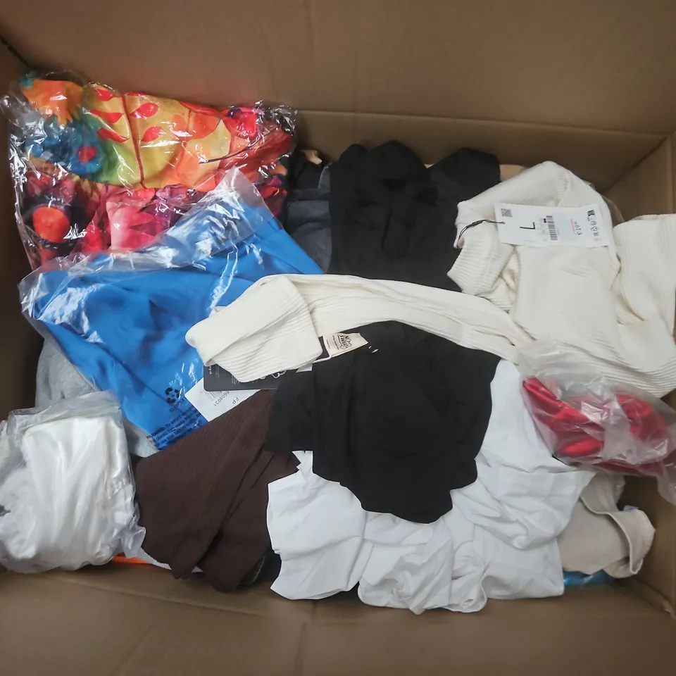 APPROXIMATELY 30 ASSORTED CLOTHING ITEMS IN VARIOUS SIZES, STYLES & COLOURS TO INCLUDE BRANDS SUCH AS STRADIVARIUS, NEXT, NO SWEAT, ETC - COLLECTION ONLY