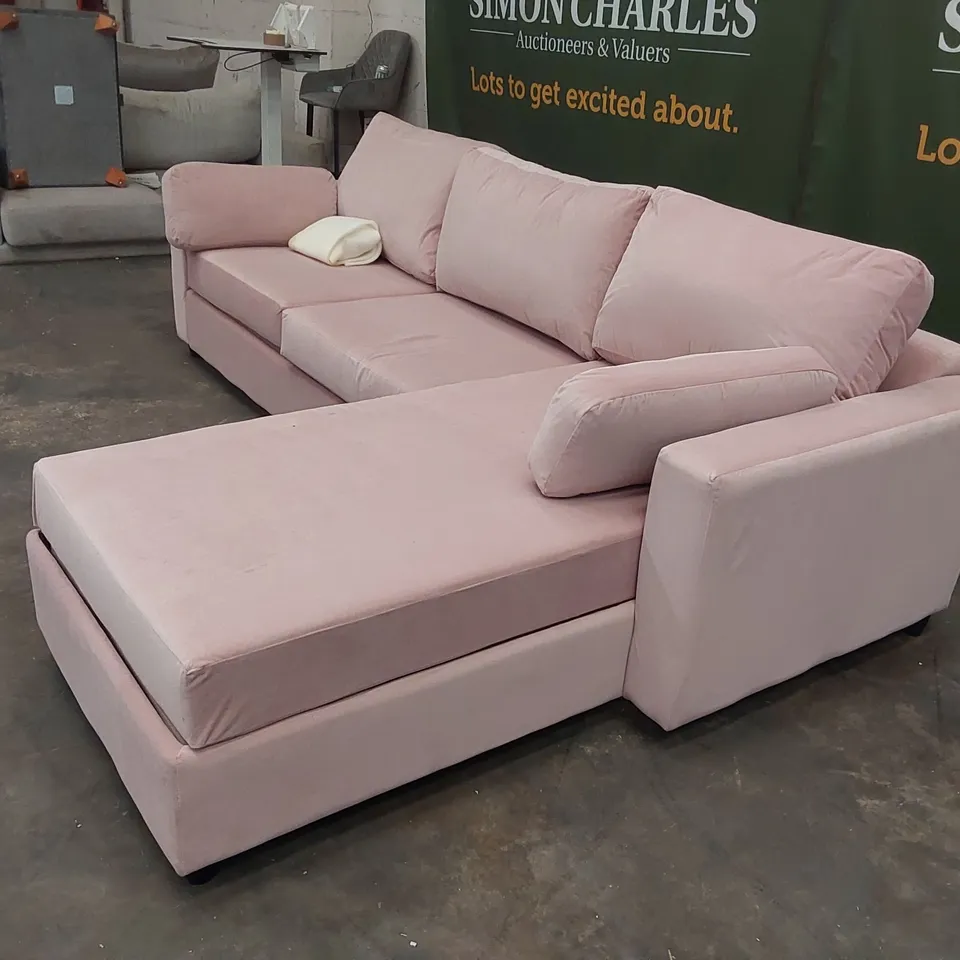 QUALITY DESIGNER PETAL PINK FABRIC CORNER CHAISE SOFA BED