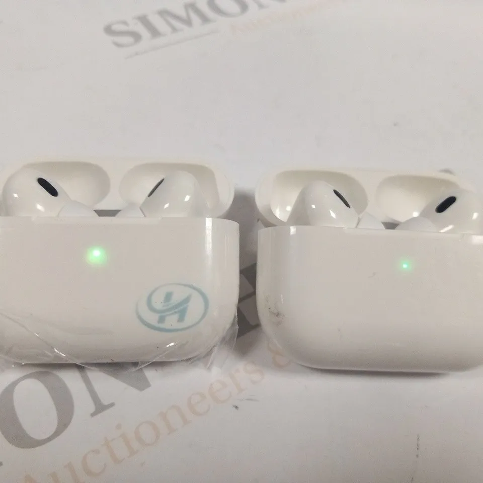 5 PAIRS OF ASSORTED HEADPHONES