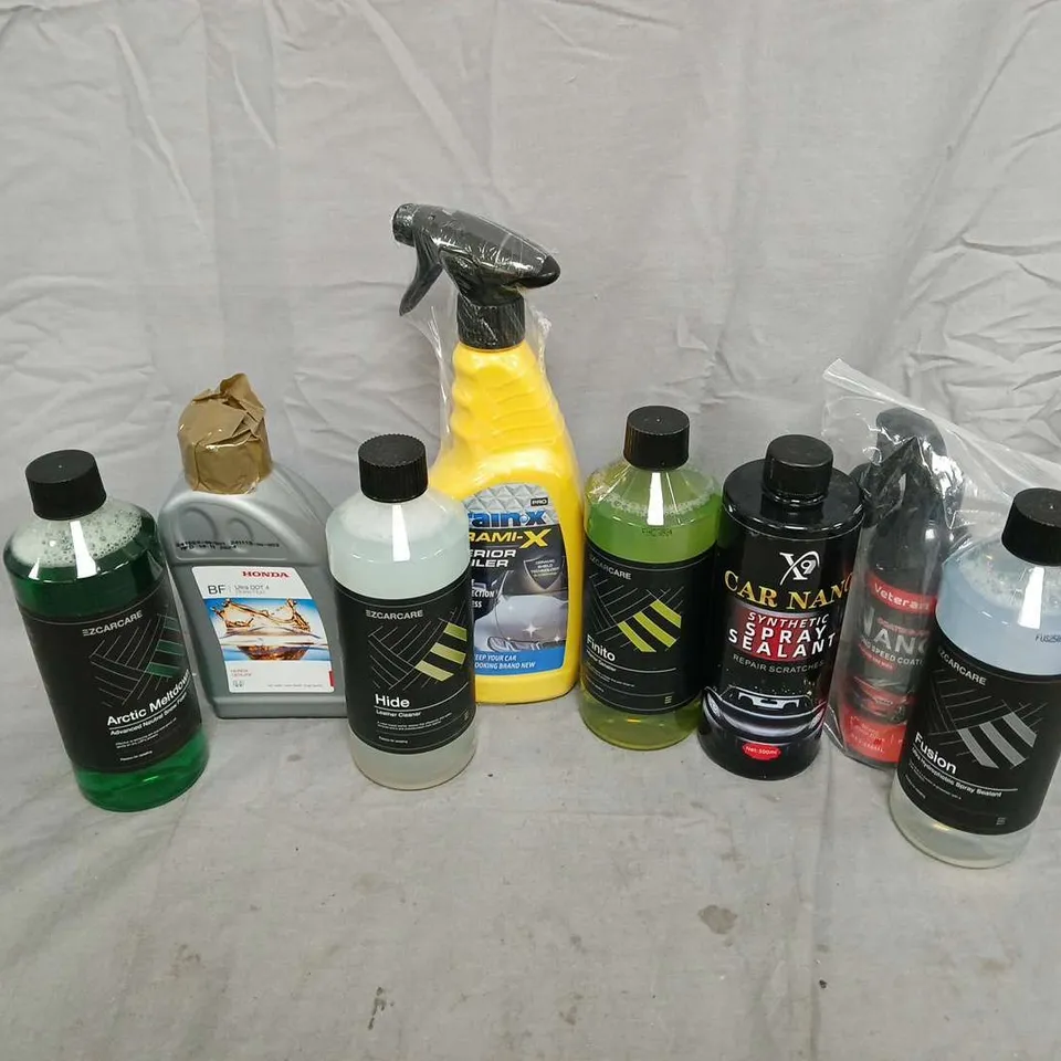APPROXIMATELY 13 ASSORTED LIQUIDS TO INCLUDE EZCARCARE FUSION SPRAY SEALANT, RAIN X EXTERIOR DETAILER, HONDA ULTRA DOT 4 BRAKE FLUID, ETC - COLLECTION ONLY