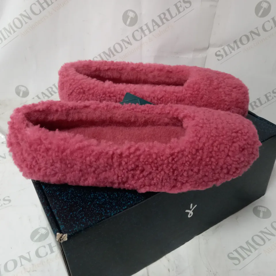 EMU MIRA TEDDY SHEEPSKIN SLIPPER - MINERAL RED COLOUR
