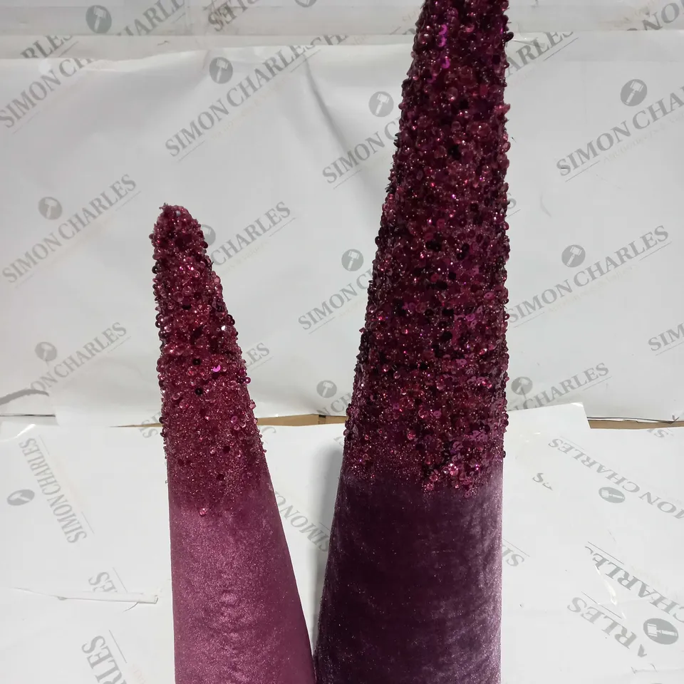 ALISON CORK SET OF VELVET CONES - PINK 