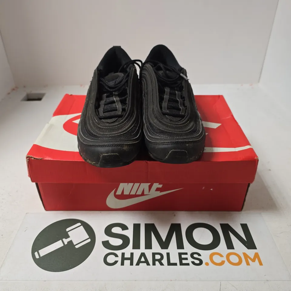 BOXED PAIR OF NIKE AIR MAX 97 TRAINERS IN BLACK - UK 7.5
