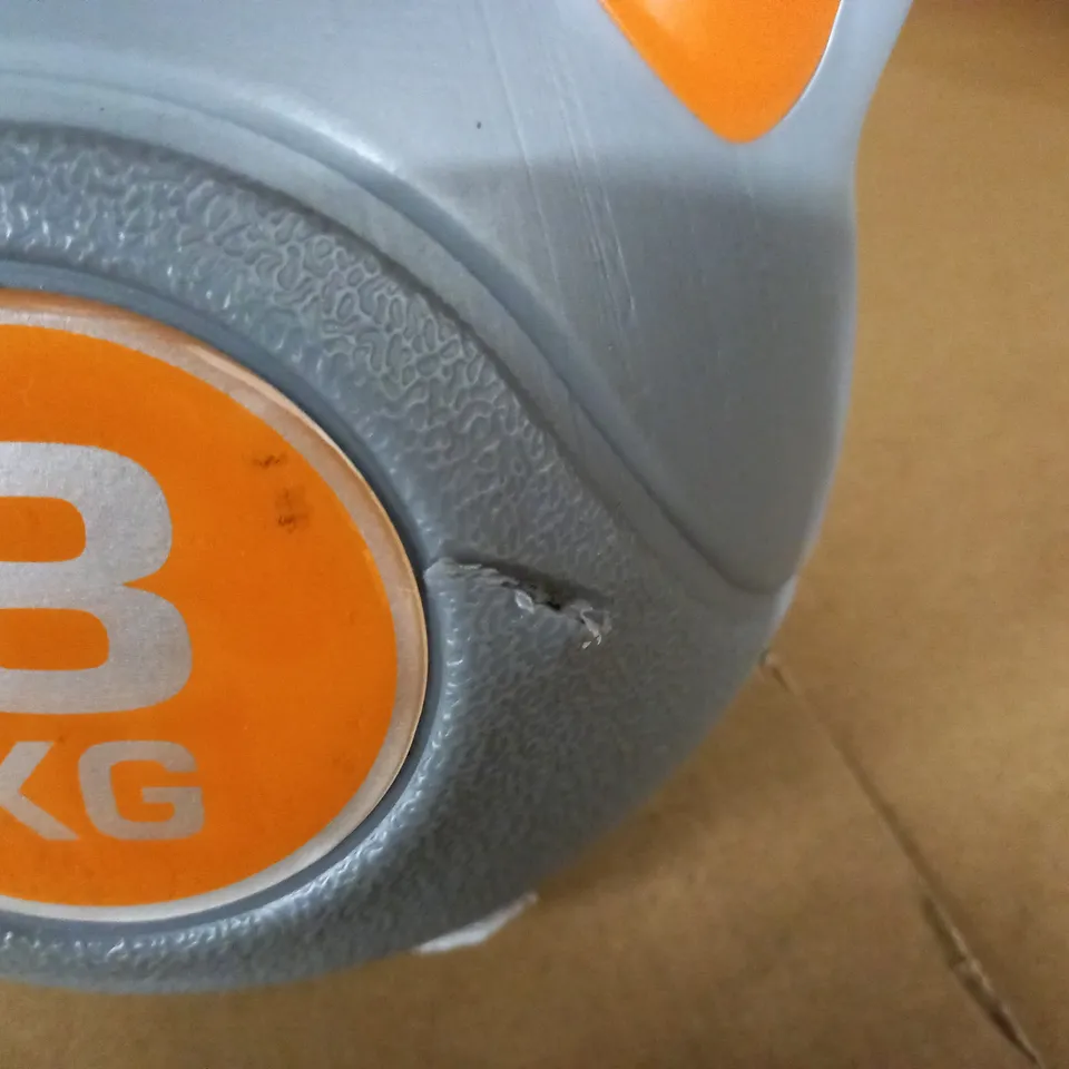 8KG VINYL KETTLEBELL