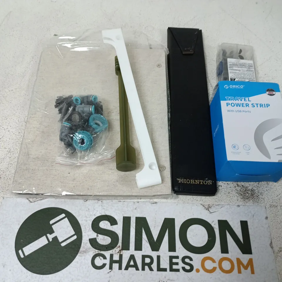 APPROXIMATELY 12 ASSORTED HOUSEHOLD ITEMS TO INCLUDE TRAVEL POWER STRIP, WOODRUFF KEYS HALF MOON ASSORTMENT, ETC