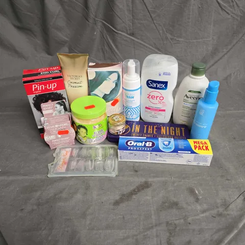 APPROXIMATELY 20 ASSORTED HEALTH & BEAUTY PRODUCTS TO INCLUDE - AVEENO BODY WASH - GIVE HYALURONIC CLEANSER - SKINNY TAN SELF TANNING MOUSSE - ETC