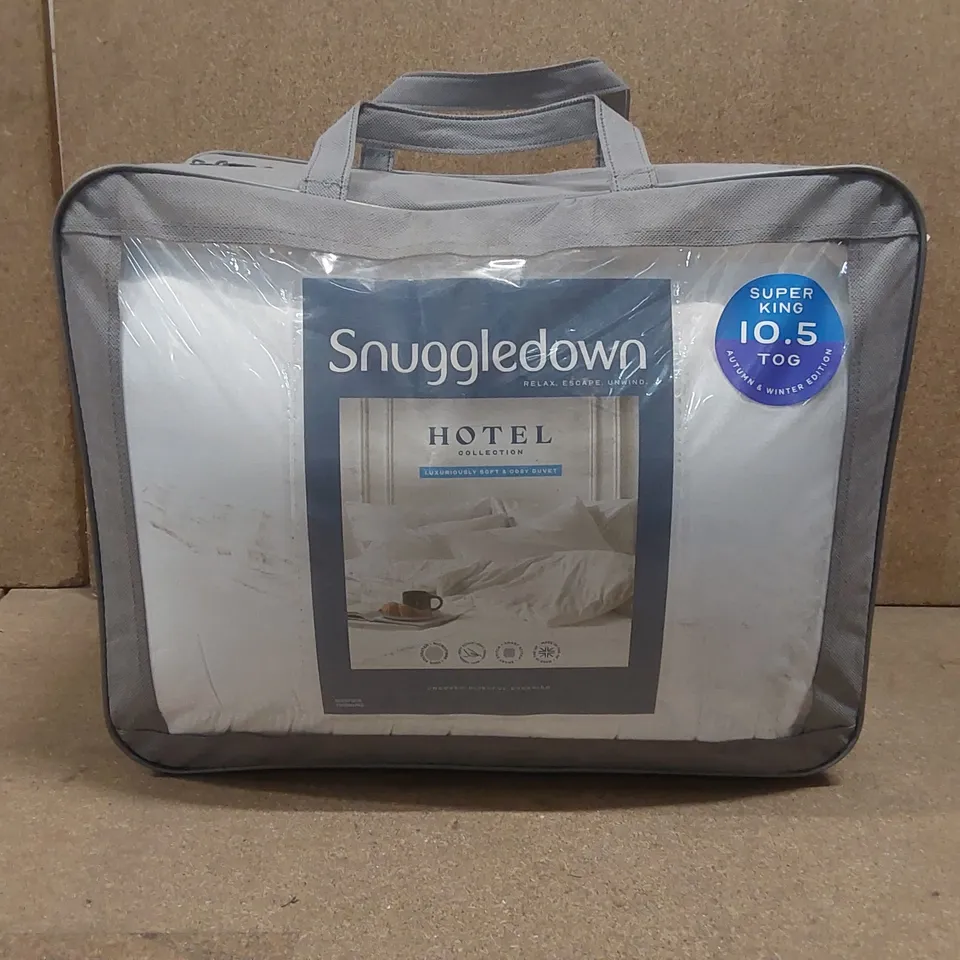 BAGGED SNUGGLEDOWN HOTEL COLLECTION LUXURIOUS COSY 10.5 TOG SUPER KING DUVET