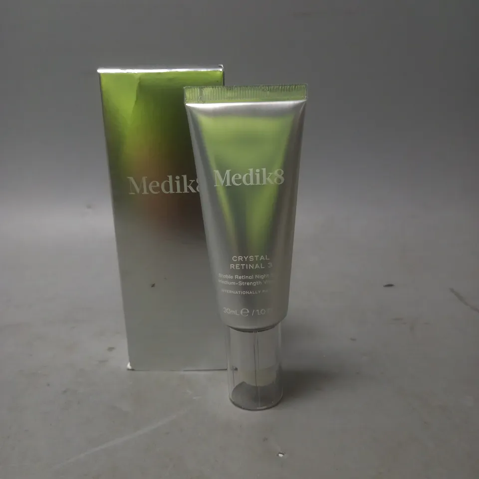 MEDKI8 CRYSTAL RETINAL 3 NIGHT SERUM 30ML
