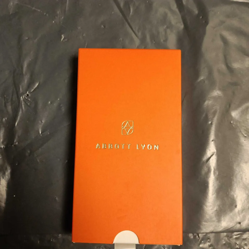 ABBOTT LYON WRISTWATCH – GOLD-TONE BRACELET, WHITE DIAL (BOXED)