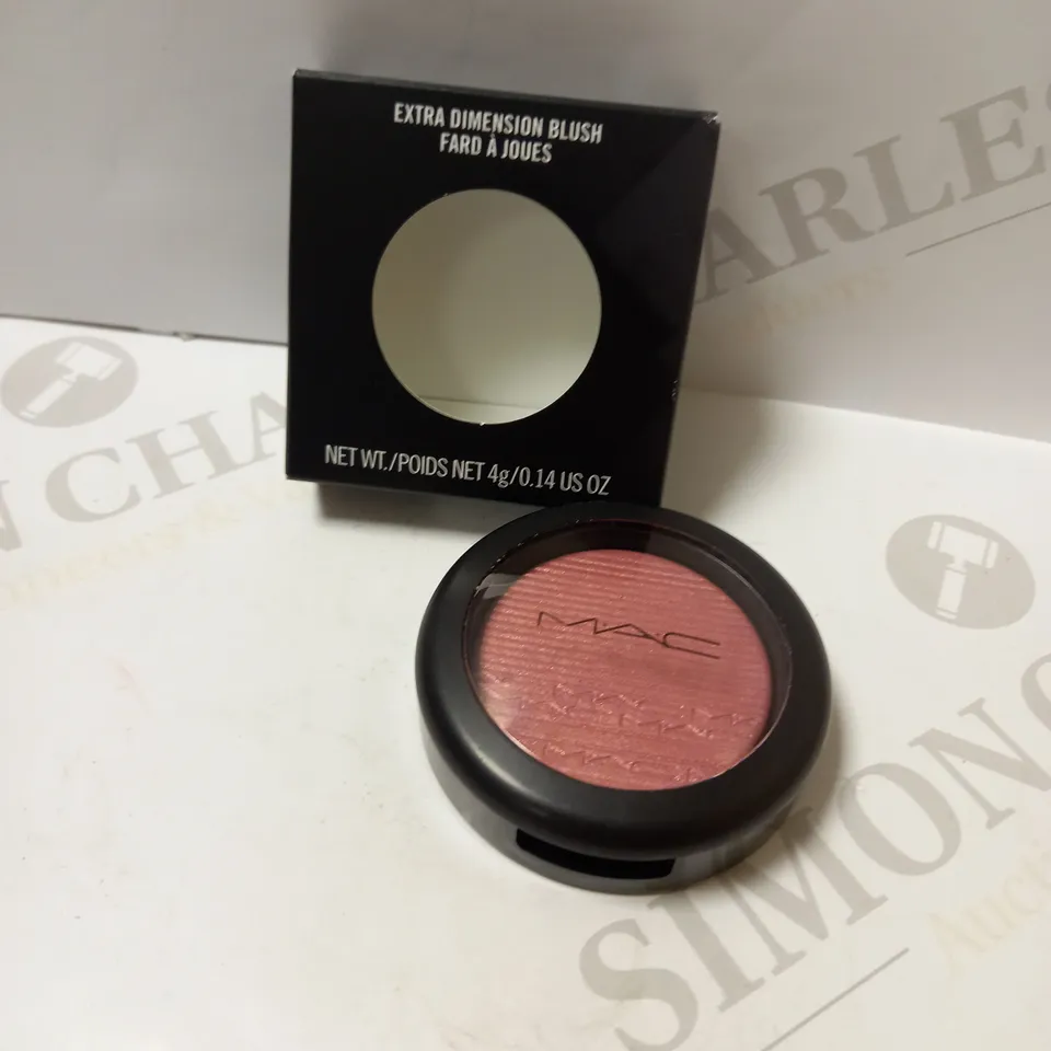 MAC EXTRA DIMENSION BLUSH - SWEETS FOR MY SWEET