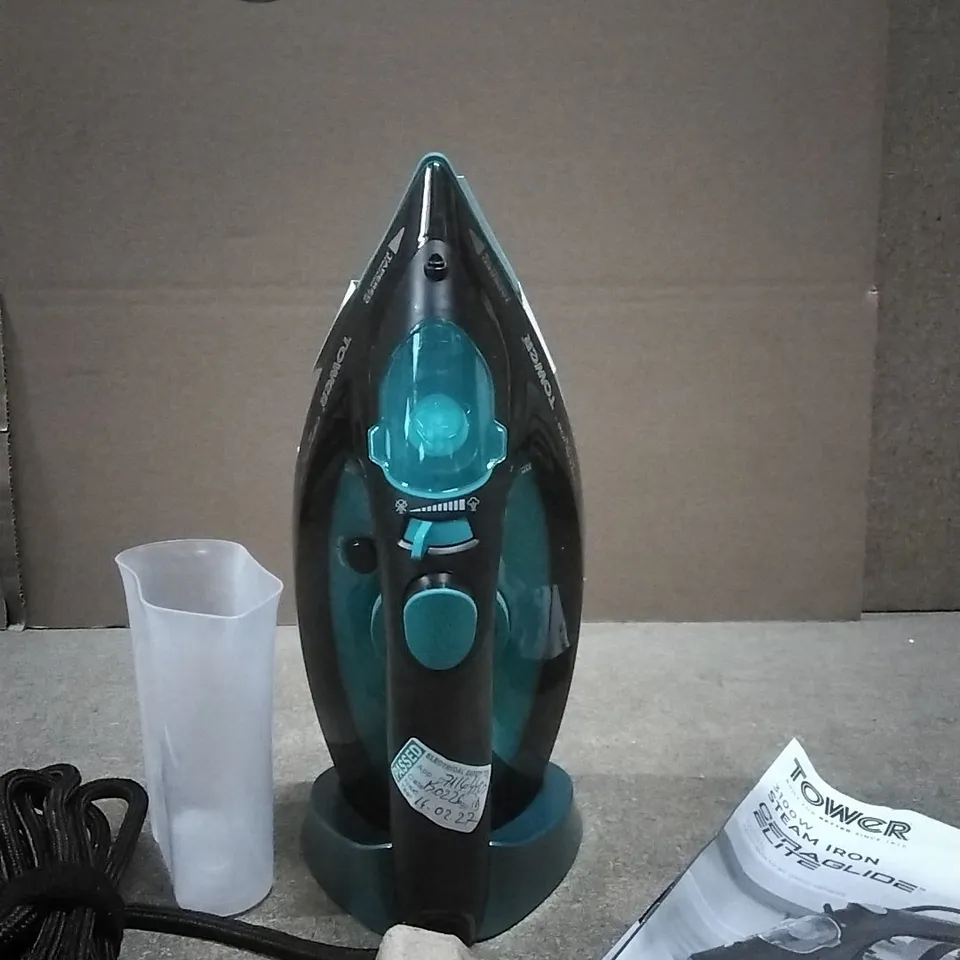 BOXED TOWER 3100W ELITESPEED STEAM IRON 
