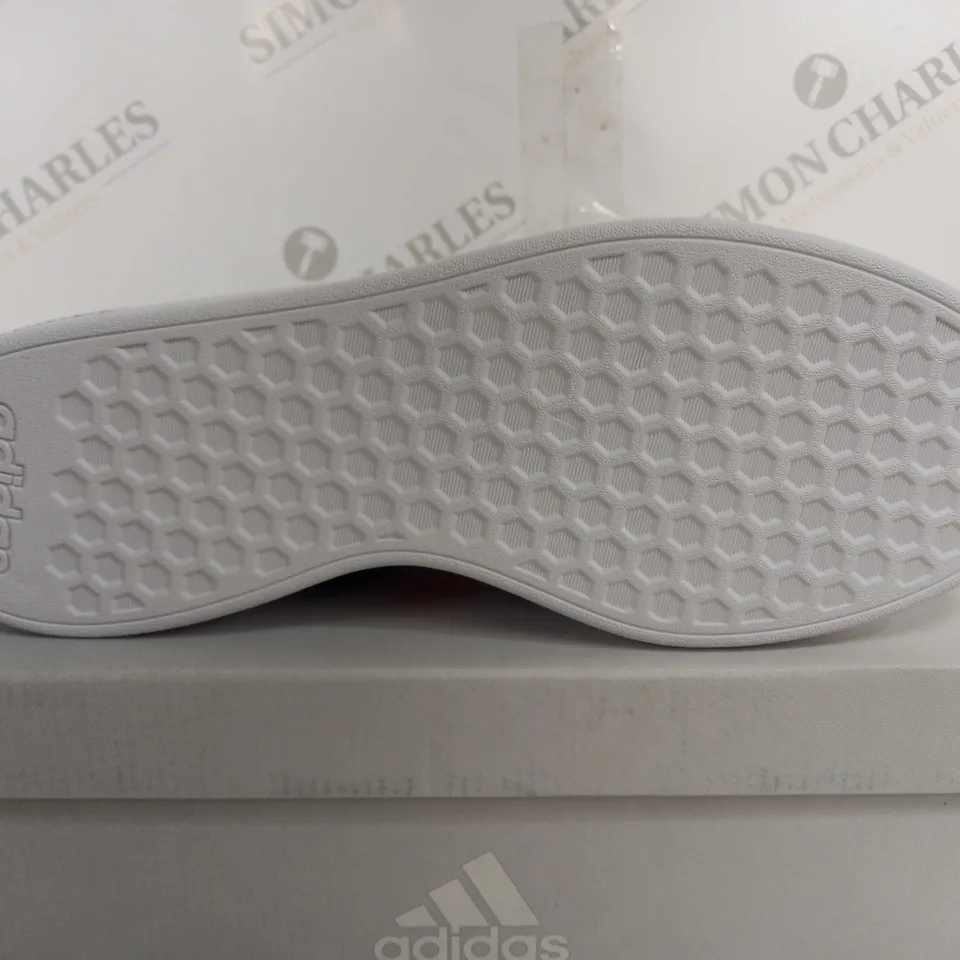 BOXED ADIDAS GRAND COURT BASE 2.0 - UK 9 1/2