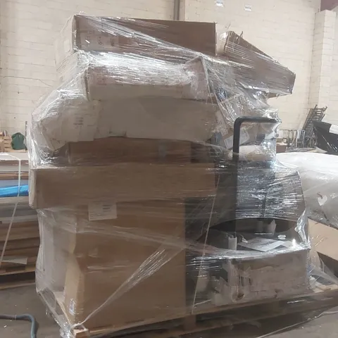 PALLET CONTAINING A VERY LARGE QUANTITY OF ASSORTED FURNITURE ITEMS INCLUDING: STOOL, SINK, CONSOLE TABLE, CHAIRS ECT