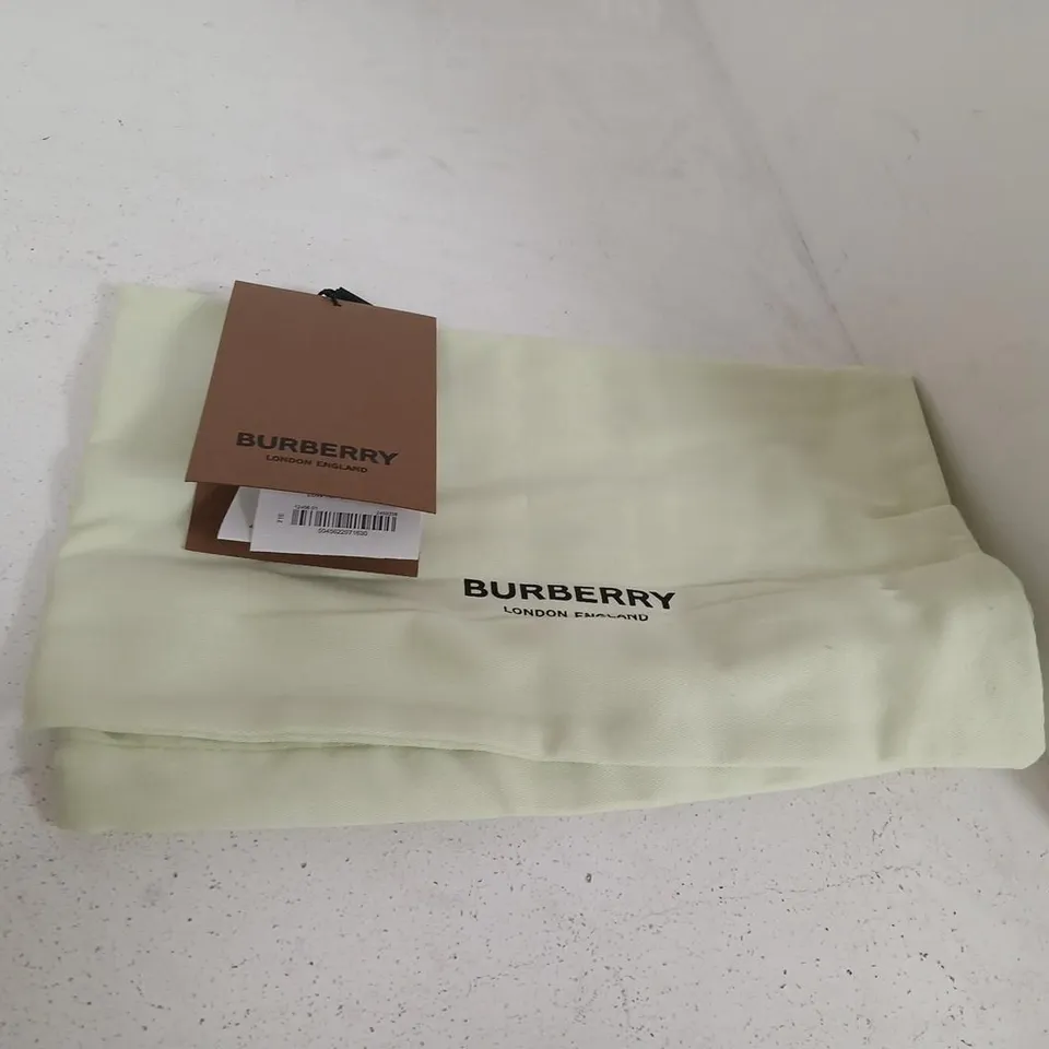 BURBERRY LOW TOP SNEAKER – GREY/ARCHIVE BEIGE, UK 5 (EU 38)