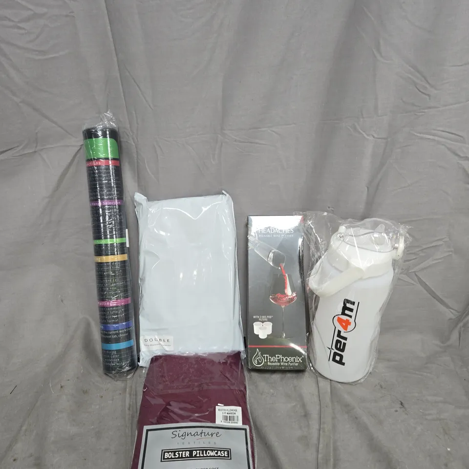 BOX OF APPROXIMATELY 20 ASSORTED HOUSEHOLD ITEMS TO INCLUDE PER4M TUMBLER, SIGNATURE PILLOWCASE AND REUSUABLE WINE PURIFIER