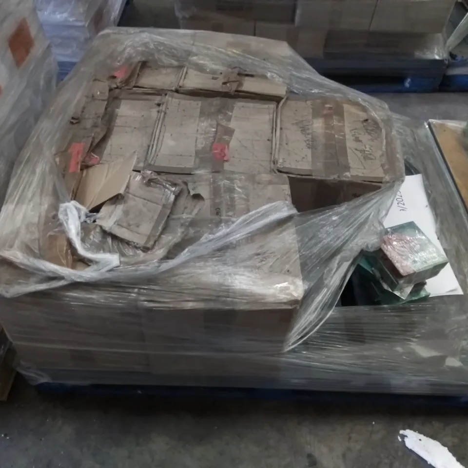 PALLET TO CONTAIN APPROX 7 BOXES OF DISCOVER NATURE AUDIO CD SETS, APPROX 40 SETS PER BOX