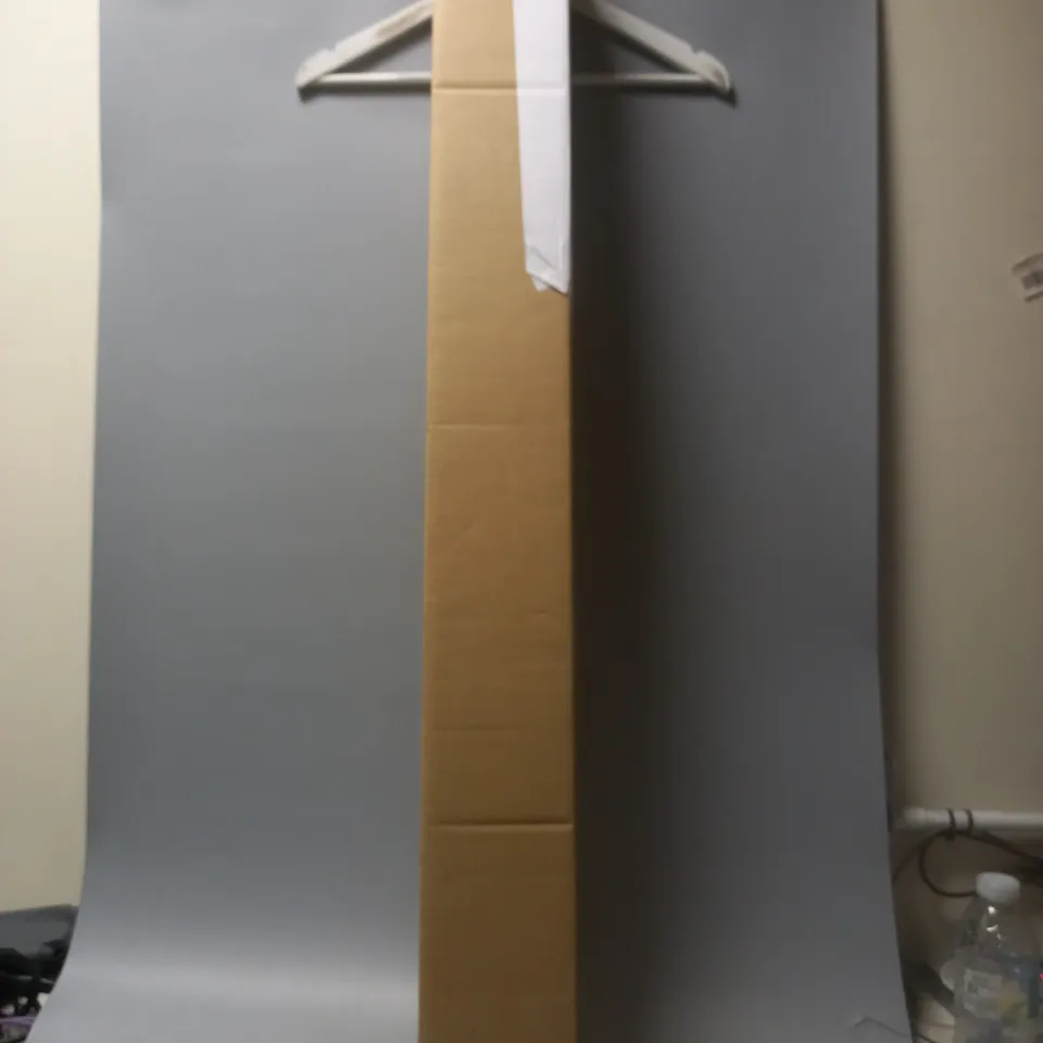 HP UNIVERSAL SATIN PHOTO PAPER - 42IN X 100FT - COLLECTION ONLY