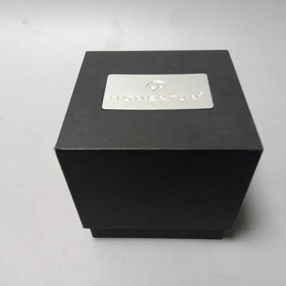 MOMENTUM CN SERIES 0005 WATCH