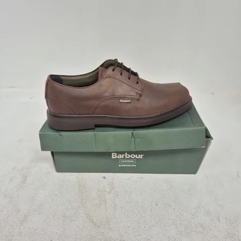BOXED PAIR OF BARBOUR CARTHY DERBY SHOES IN DARK BROWN - SIZE 11