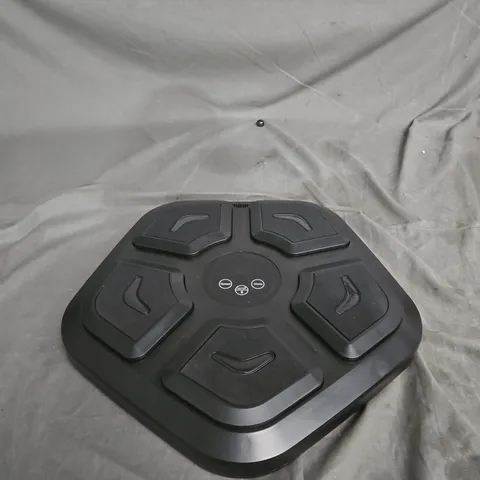 VIBRATION PLATE EXERCISE PLATFORM – BLACK WITH CENTRAL CONTROL PANEL