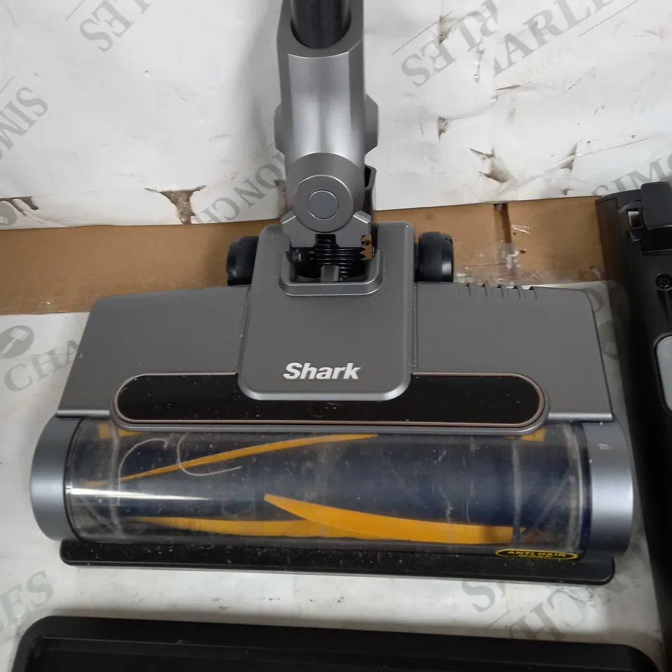SHARK WANDVAC 2-IN-1 LIGHTWEIGHT CORDLESS HANDHELD VACUUM CLEANER WV361UK