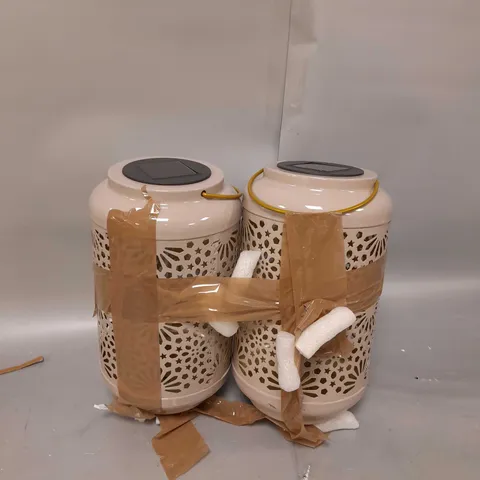 GARDEN REFLECTIONS SET OF 2 PATTERNED SOLAR LANTERNS