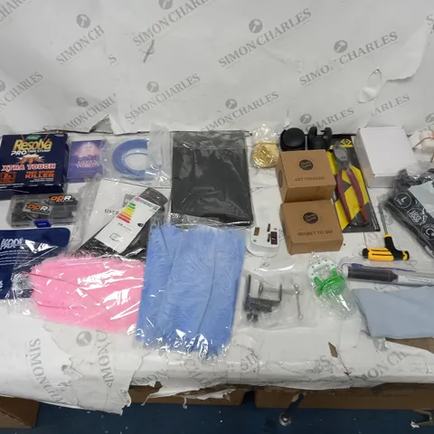 LOT OF APPROXIMATELY 12 ASSORTED HOUSEHOLD ITEMS TO INCLUDE RESOLVA PRO TREE STUMP KILLER, DDR RACING NAILS, AND COOL PAK ETC.