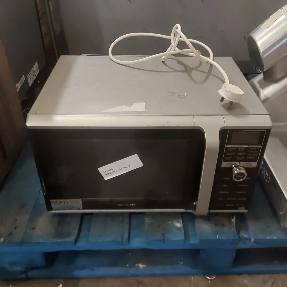 SHARP 900W MICROWAVE OVEN