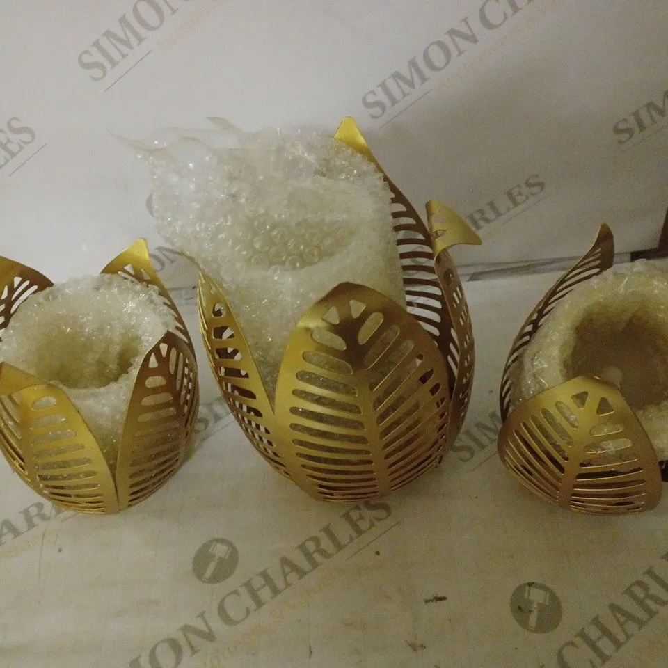 ALISON CORK SET OF CANDLE HOLDERS WITH LED CANDLES GOLD 