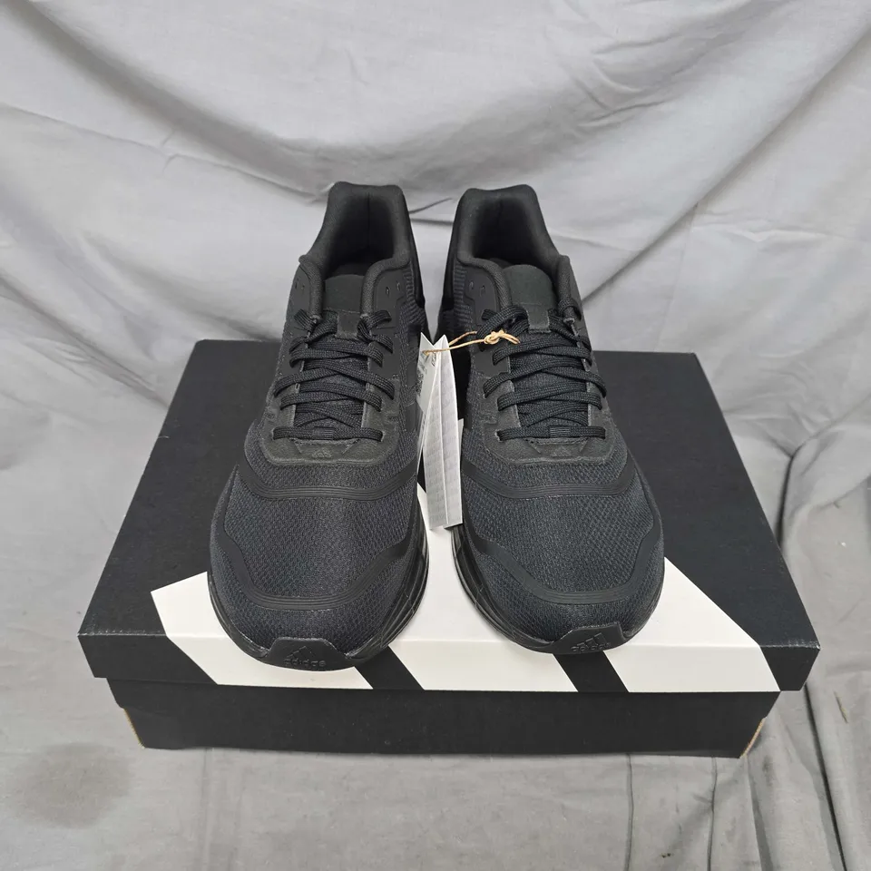 BOXED PAIR OF ADIDAS DURAMO 10 TRAINERS IN BLACK - UK 10.5