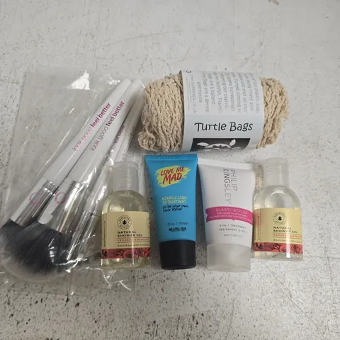 BOX OF APPROXIMATELY 20 ASSORTED COSMETIC ITEMS TO IBCLUDE NATURAL SHOWER GEL, PHILIP KINGSLEY, LOVE ME MAD, ETC