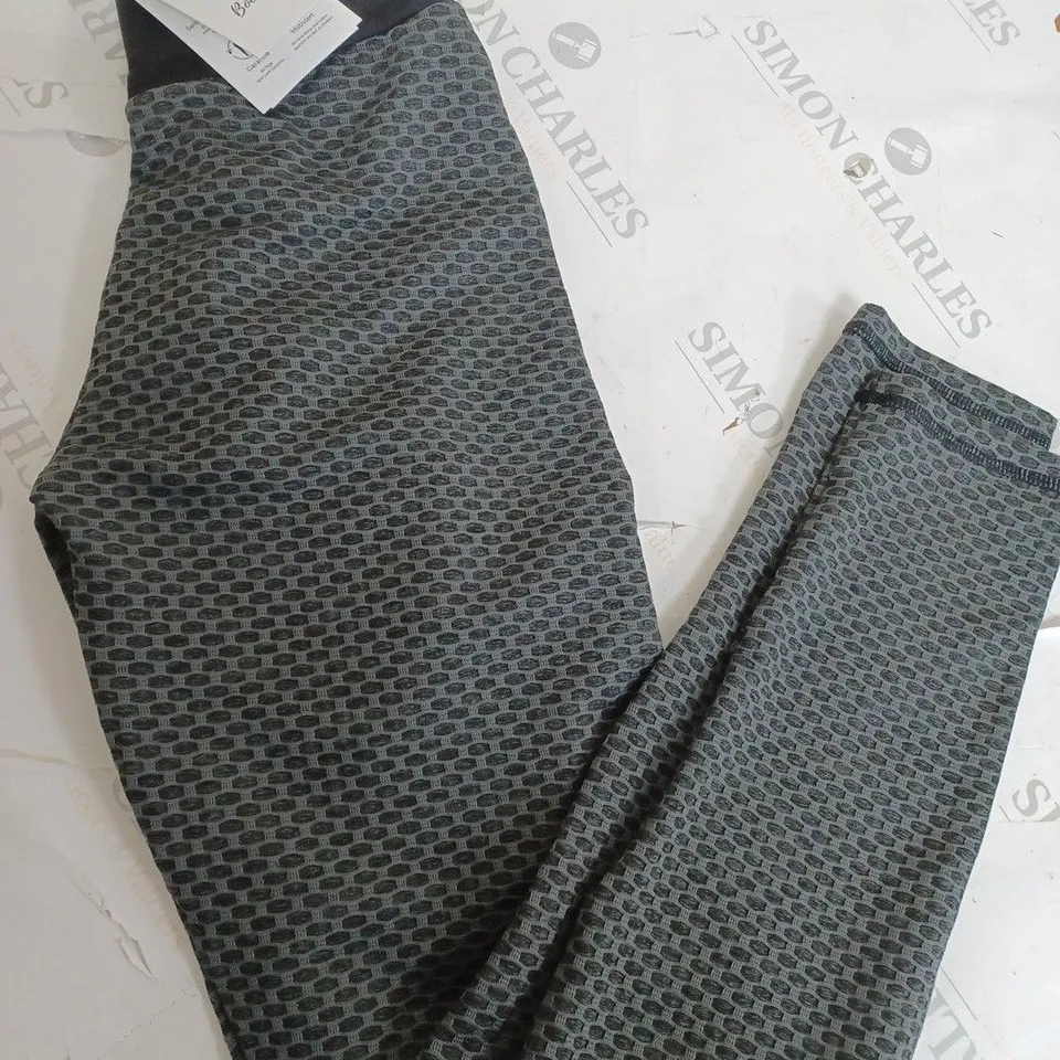 BOOM BOOTY GYM LEGGINGS - SIZE MEDIUM