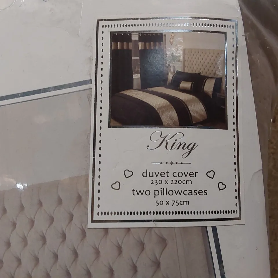 BAGGED OLYMPIA 143 TC DUVET COVER SET - KING SIZE