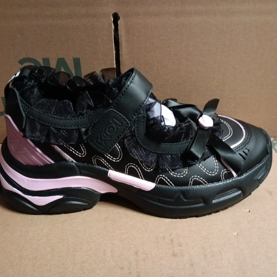 BOXED KOI RUNA RUFFLE BALLET MARY JANES IN BLACK, UK7