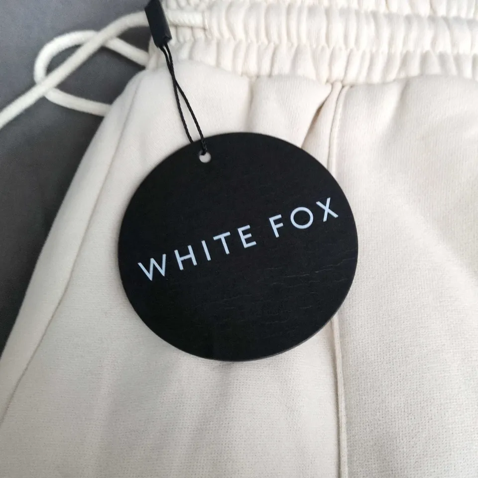 WHITE FOX OFFSTAGE SWEATPANTS – PEBBLE, UK SIZE L