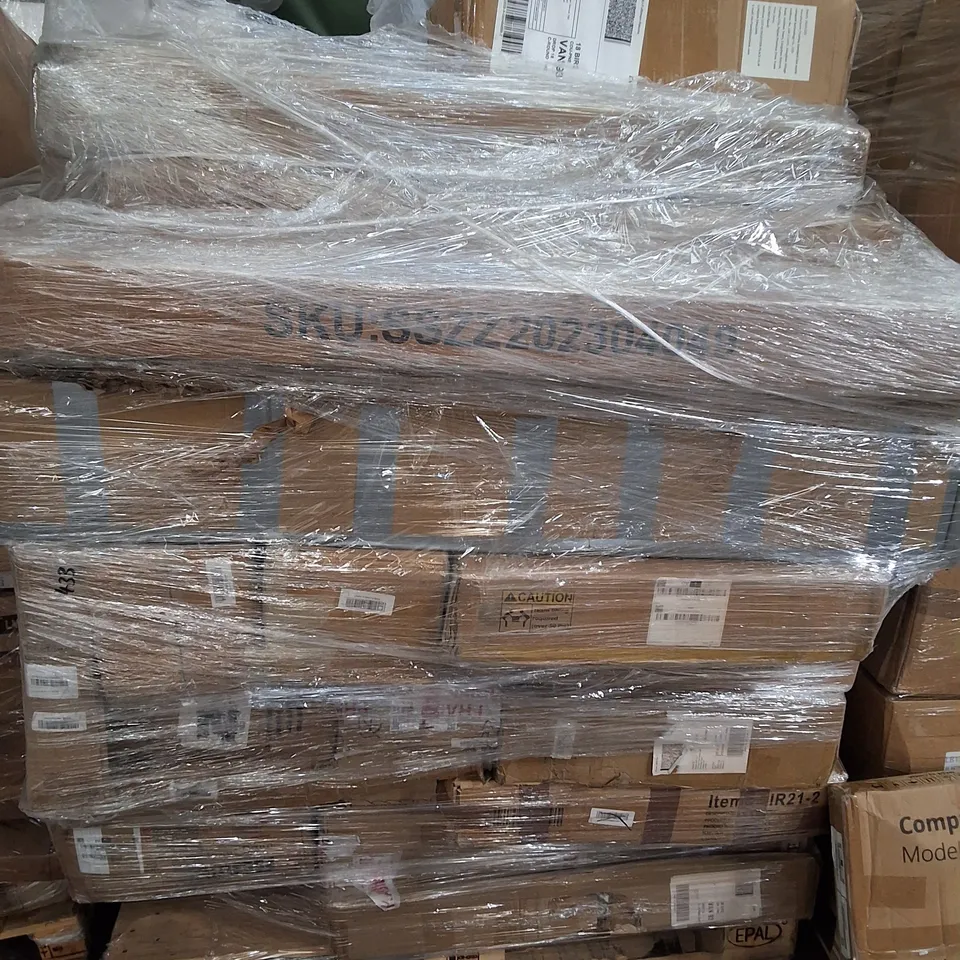 PALLET OF ASSORTED ITEMS TO INCLUDE 32" COMPUTER DESK, WHEELED SHOPPING CART AND FLAT PACK FURNITURE 