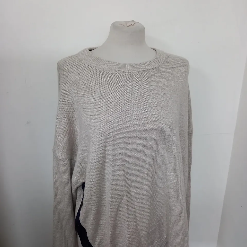 BODEN KNITTED JUMPER SIZE XL