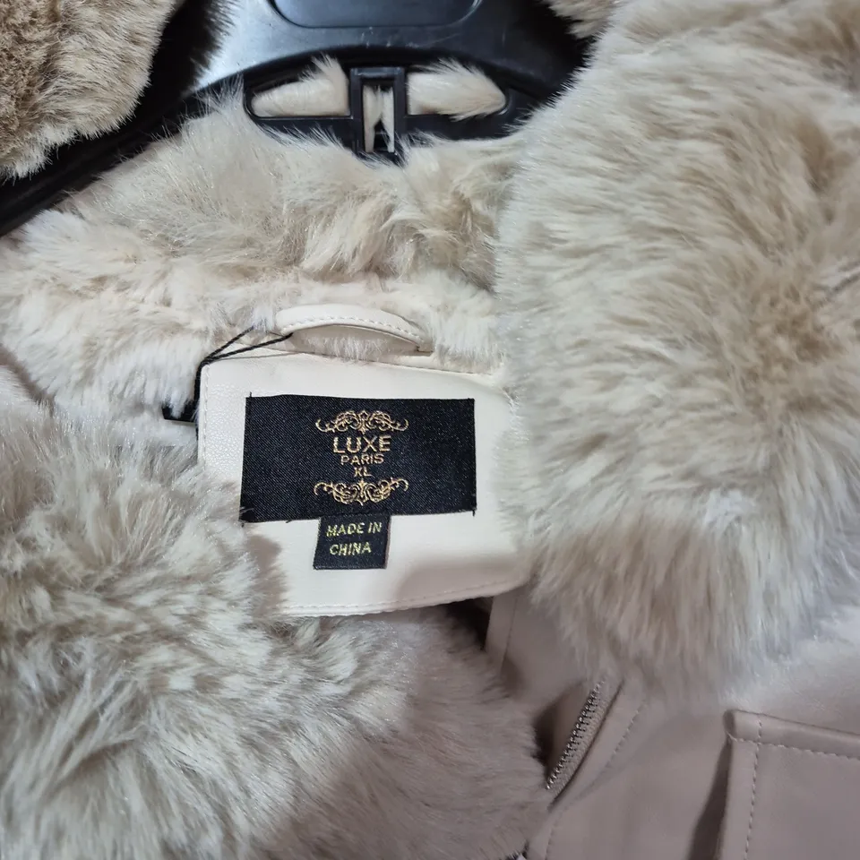 LUXE PARIS WOMEN'S BEIGE FUR-TRIM PARKA JACKET, SIZE XL (TG138)