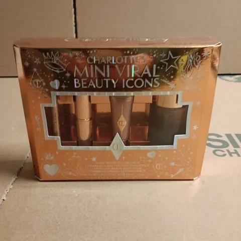 CHARLOTTE'S MINI VIRAL BEAUTY ICONS MAKEUP SET – BOXED
