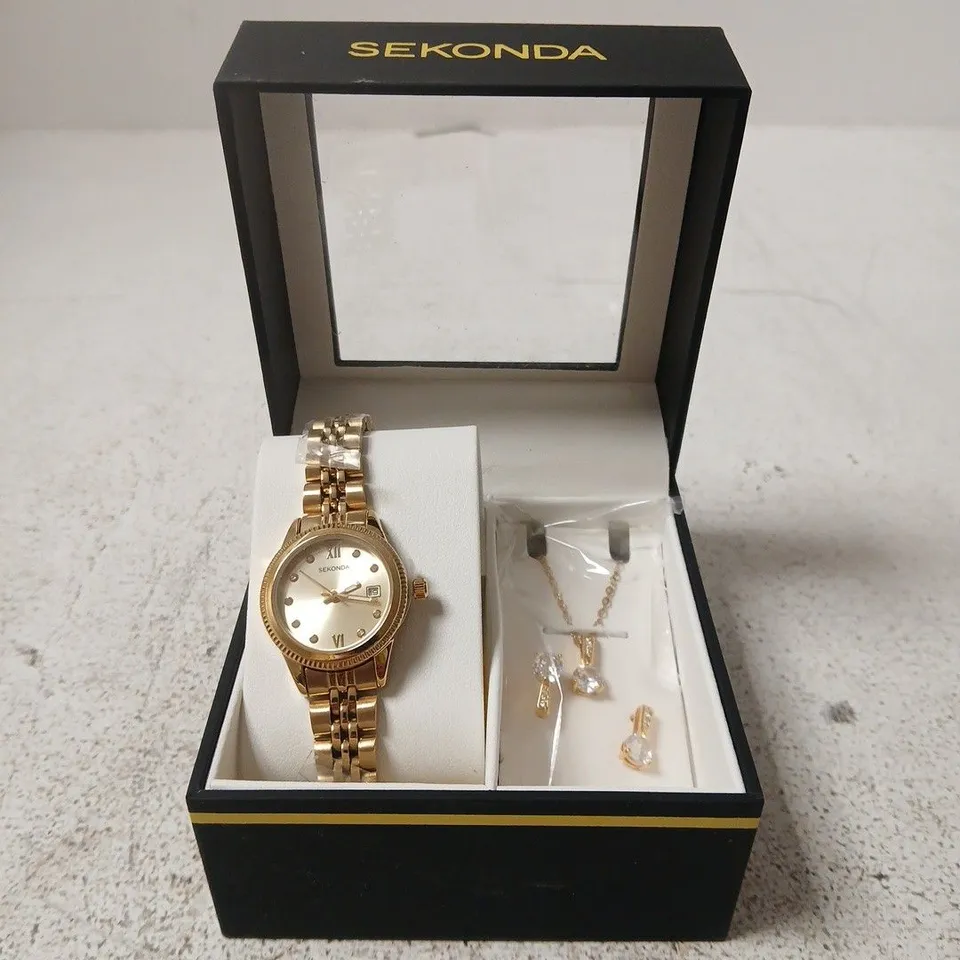 SEKONDA LADIES' GOLD-TONE WRISTWATCH WITH MATCHING JEWELLERY SET