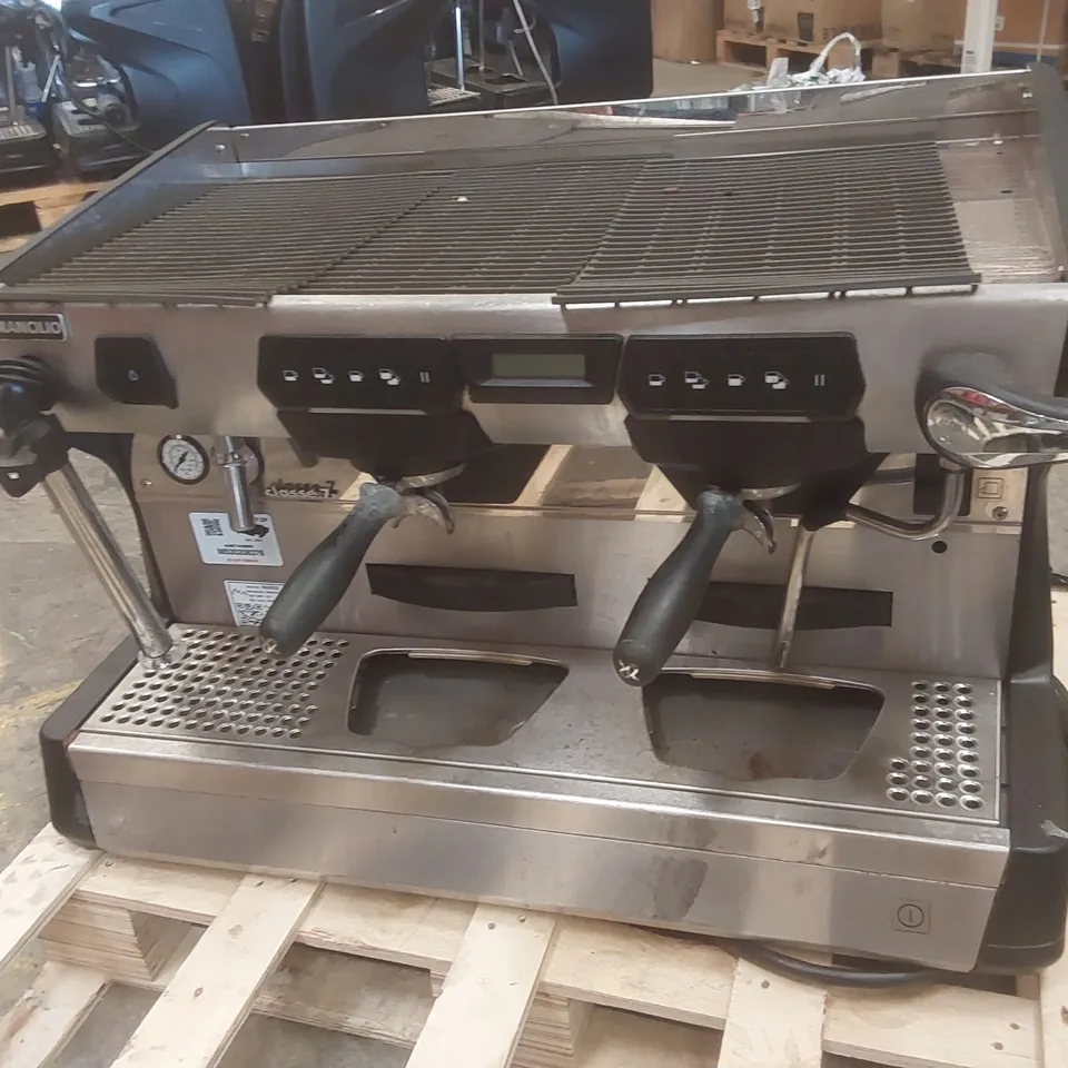 RANCILIO CLASSE 7 COMMERCIAL 2 GROUP COFFEE MACHINE