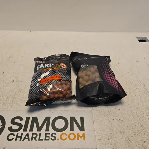 TOTE OF APPROXIMATELY 6 ASSORTED FISHING/ANGLING ITEMS TO INCLUDE STICKY MANILLA 20MM 1KG, DYNAMITE CARPTEC BOILIES 900G ETC