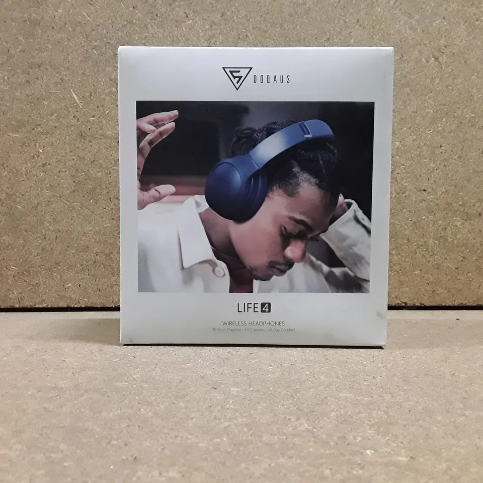 BOXED DOQAUS LIFE 4 WIRELESS HEADPHONES